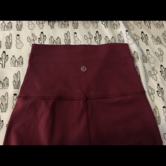 Lululemon leggings - Picture 2 of 7